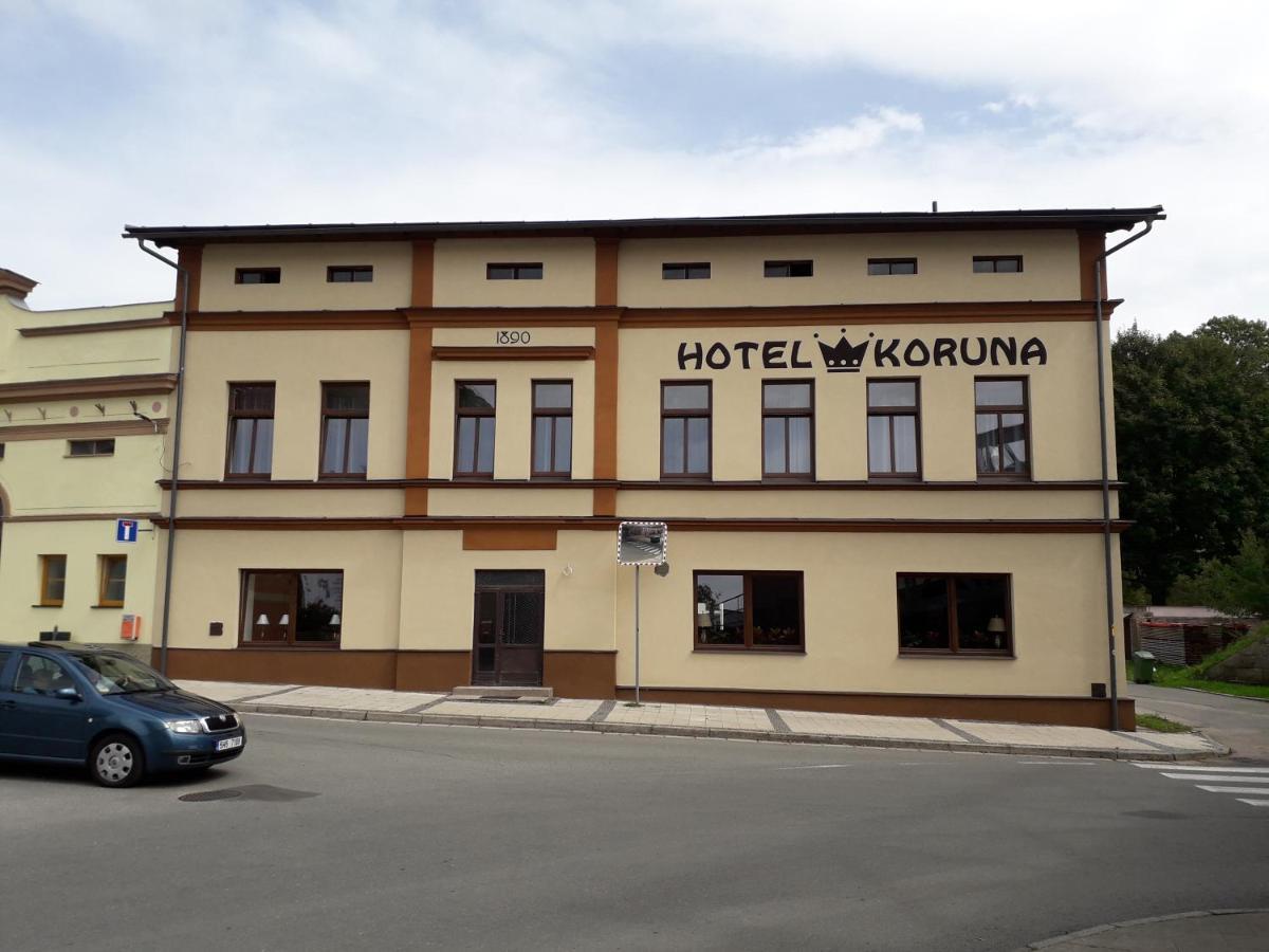 Hotel Koruna Penzion Teplice nad Metují 외부 사진